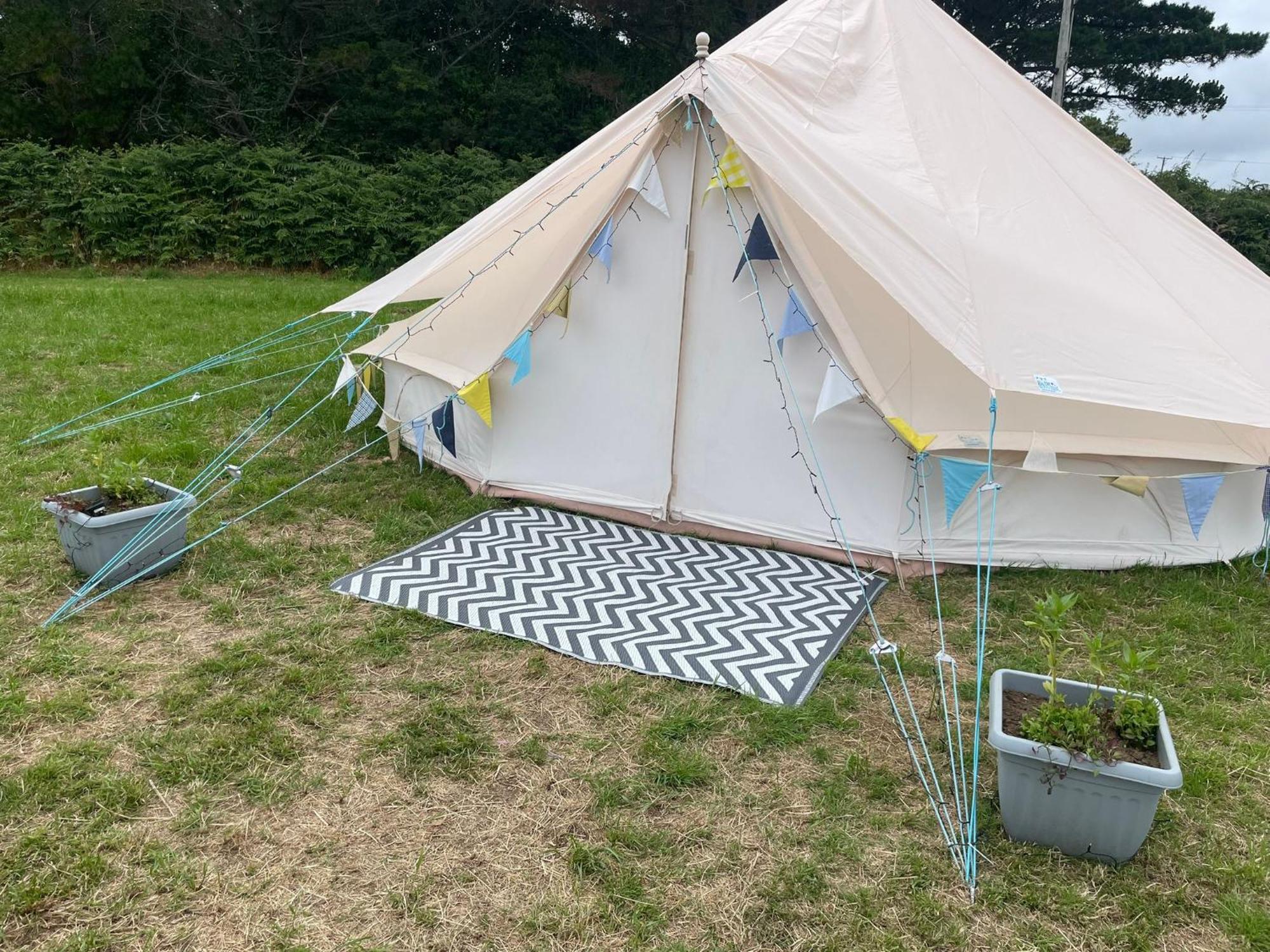 Trevena Cross Glamping & Camping Helston Exteriör bild
