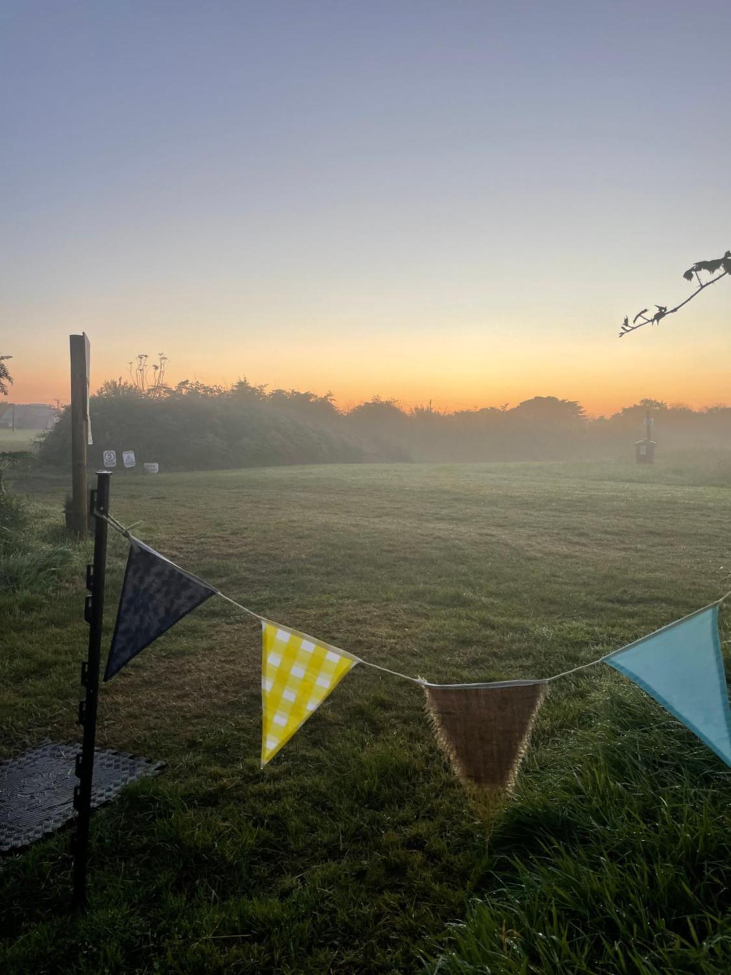 Trevena Cross Glamping & Camping Helston Exteriör bild