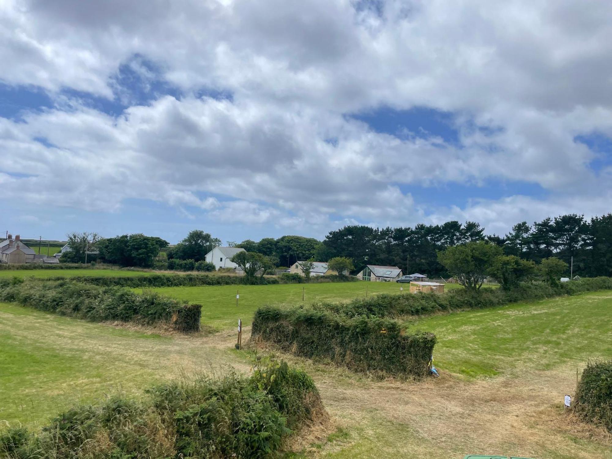Trevena Cross Glamping & Camping Helston Exteriör bild